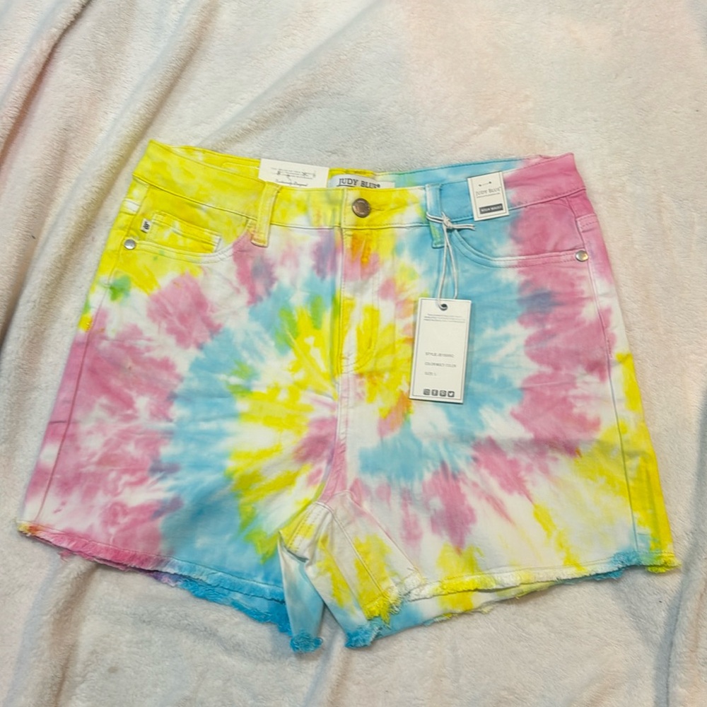 Judy Blue Tie Dye Swirl Raw Hem Jean Shorts
